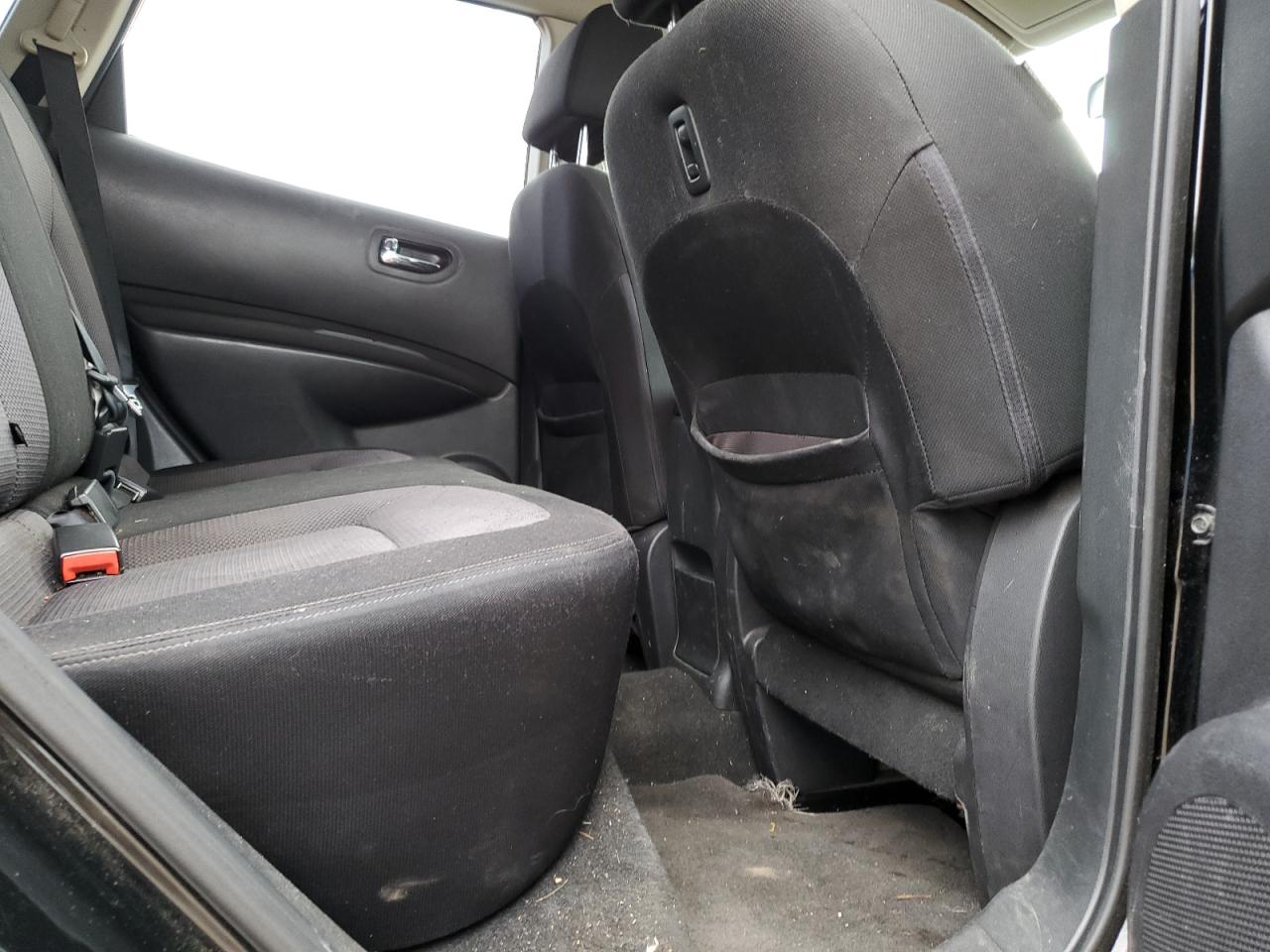 2011 Nissan Rogue - Image 11