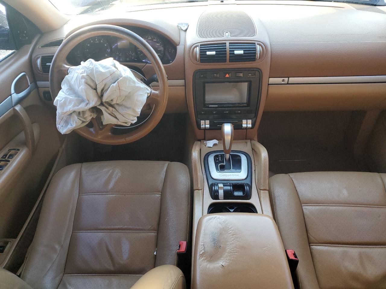 2010 Porsche Cayenne - Image 8