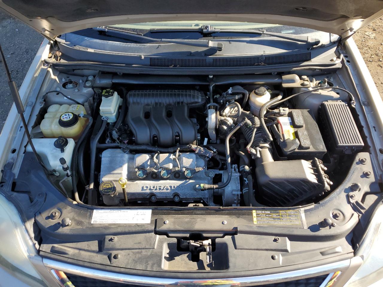 2005 Ford Five Hundred - Image 11