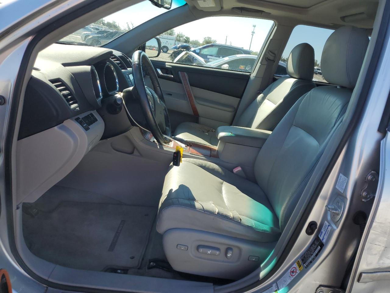 2009 Toyota Highlander - Image 7
