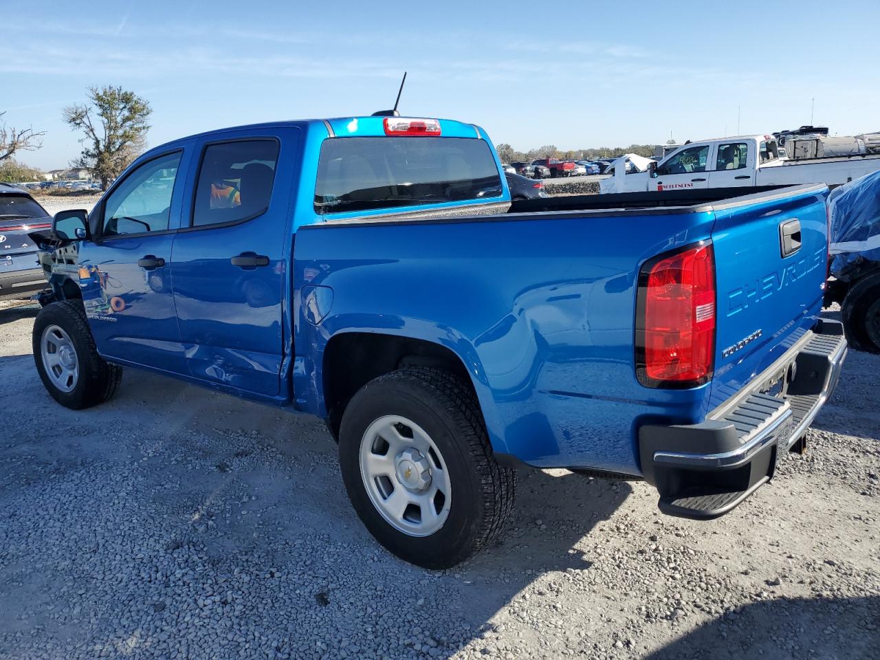 2022 Chevrolet Colorado - Image 2