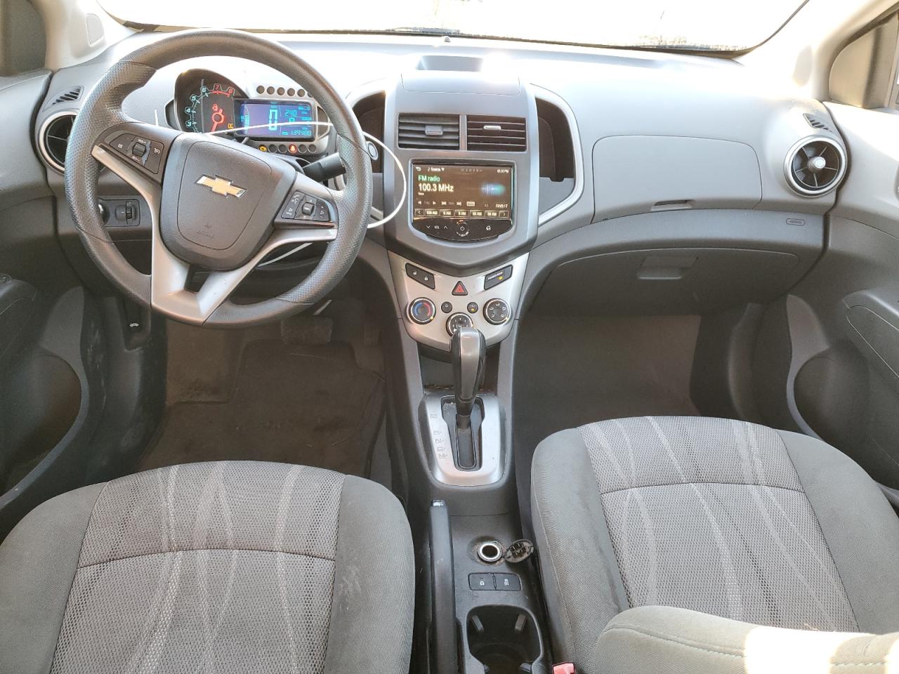 2013 Chevrolet Sonic - Image 8