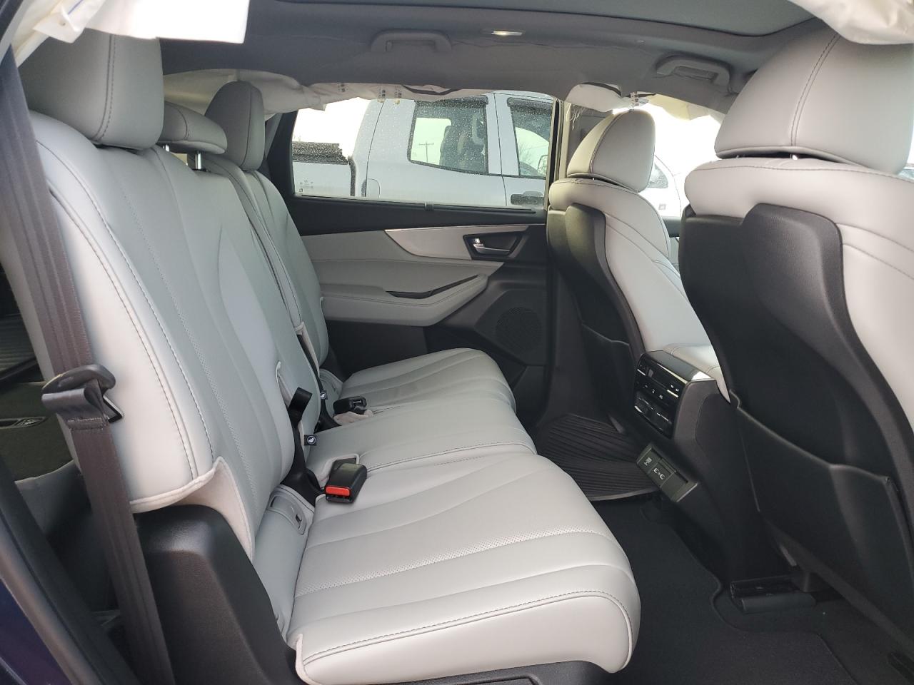 2024 Acura MDX - Image 11