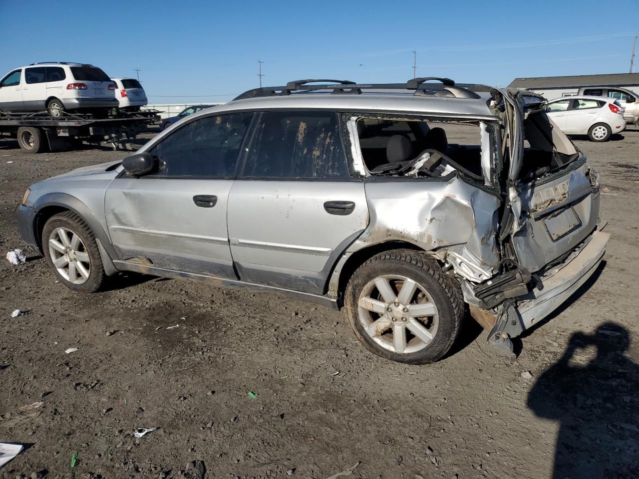 2006 Subaru Legacy - Image 2