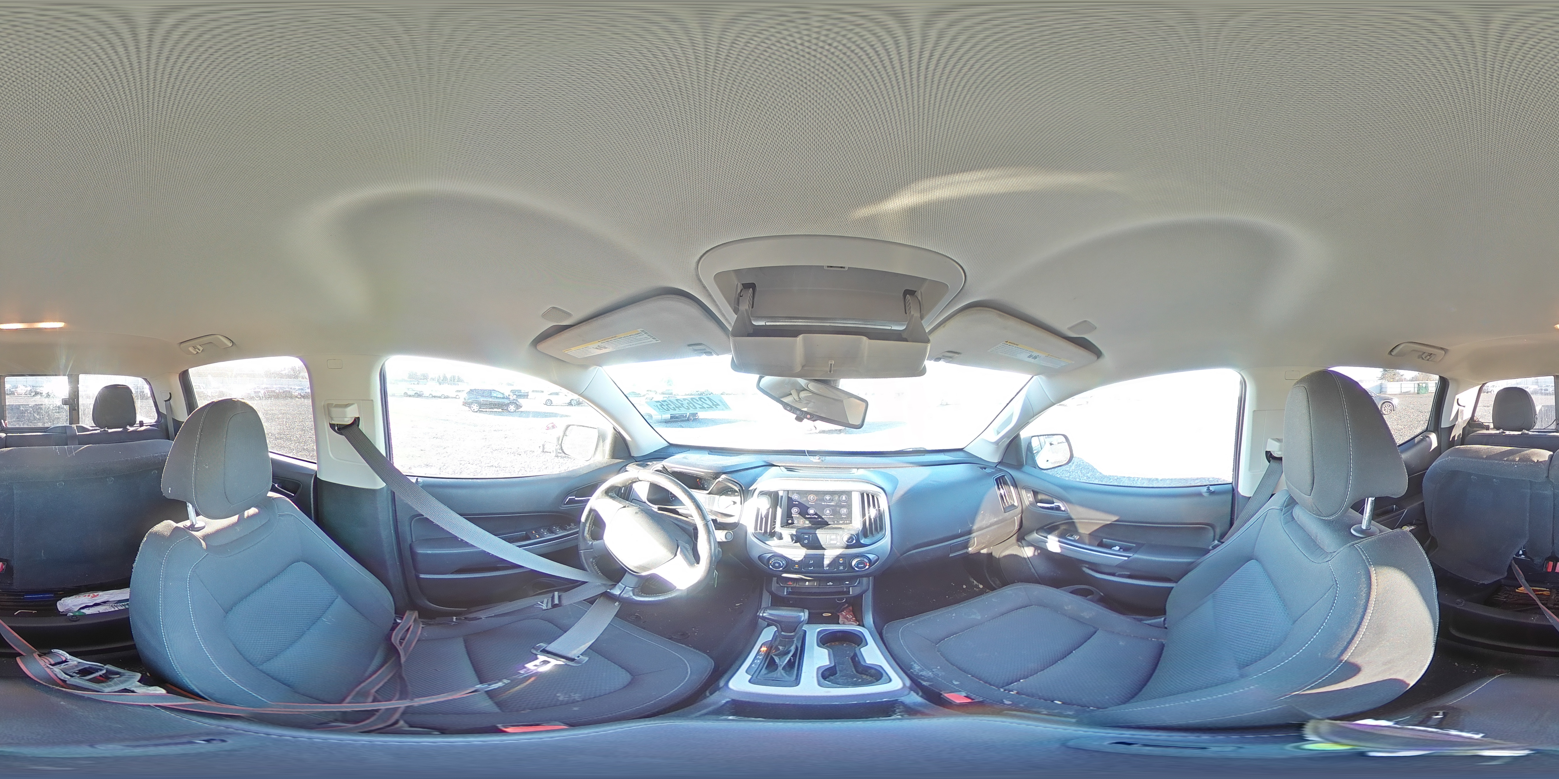 2019 Chevrolet Colorado - Image 13