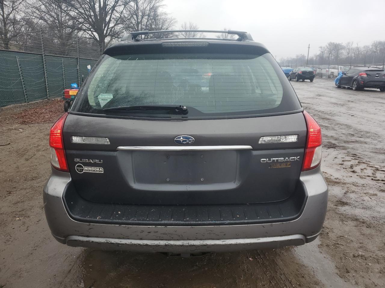 2009 Subaru Outback - Image 6