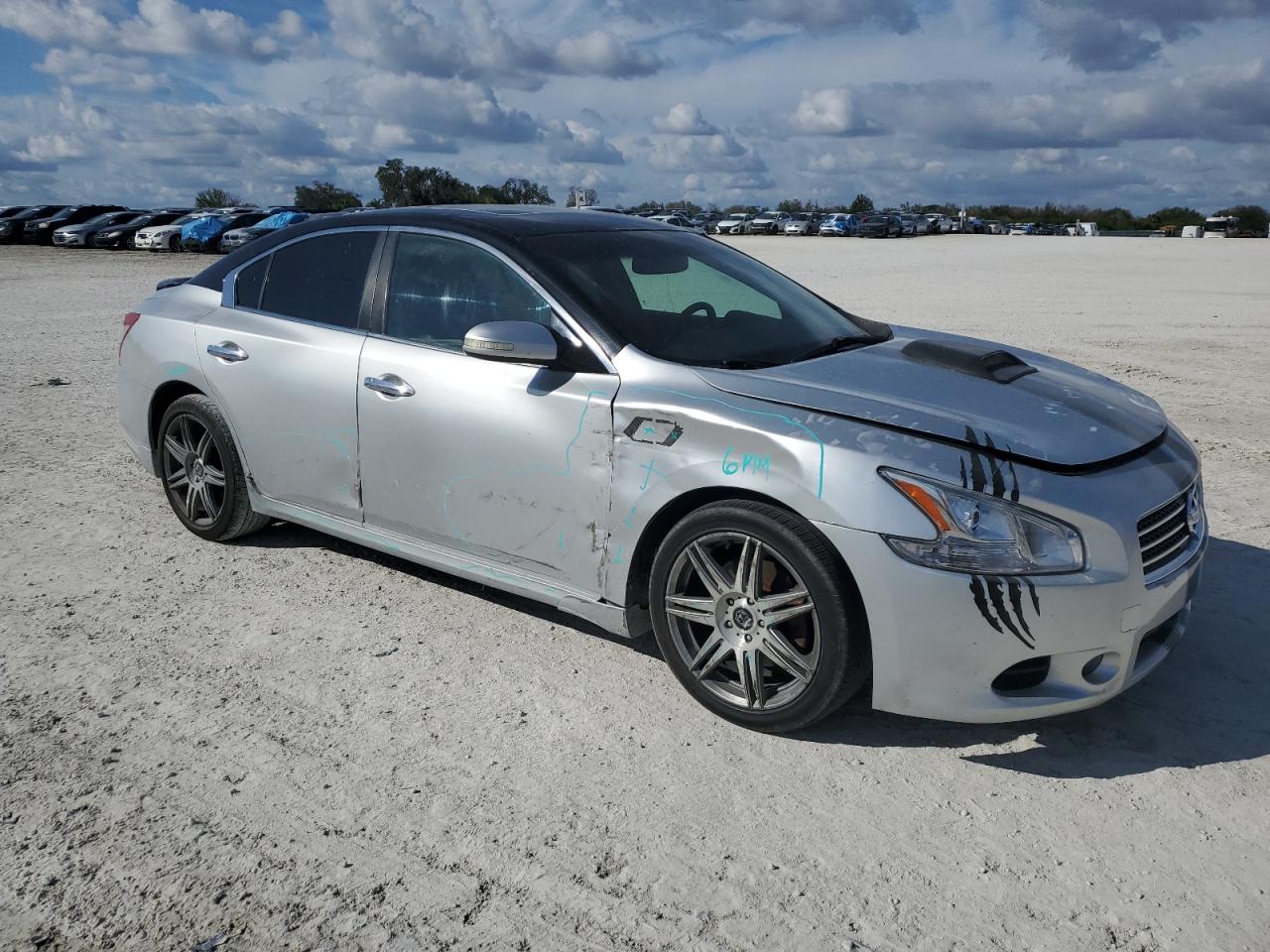 2009 Nissan Maxima - Image 4