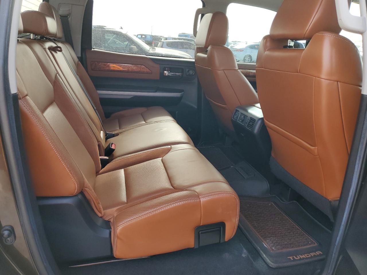 2021 Toyota Tundra - Image 10