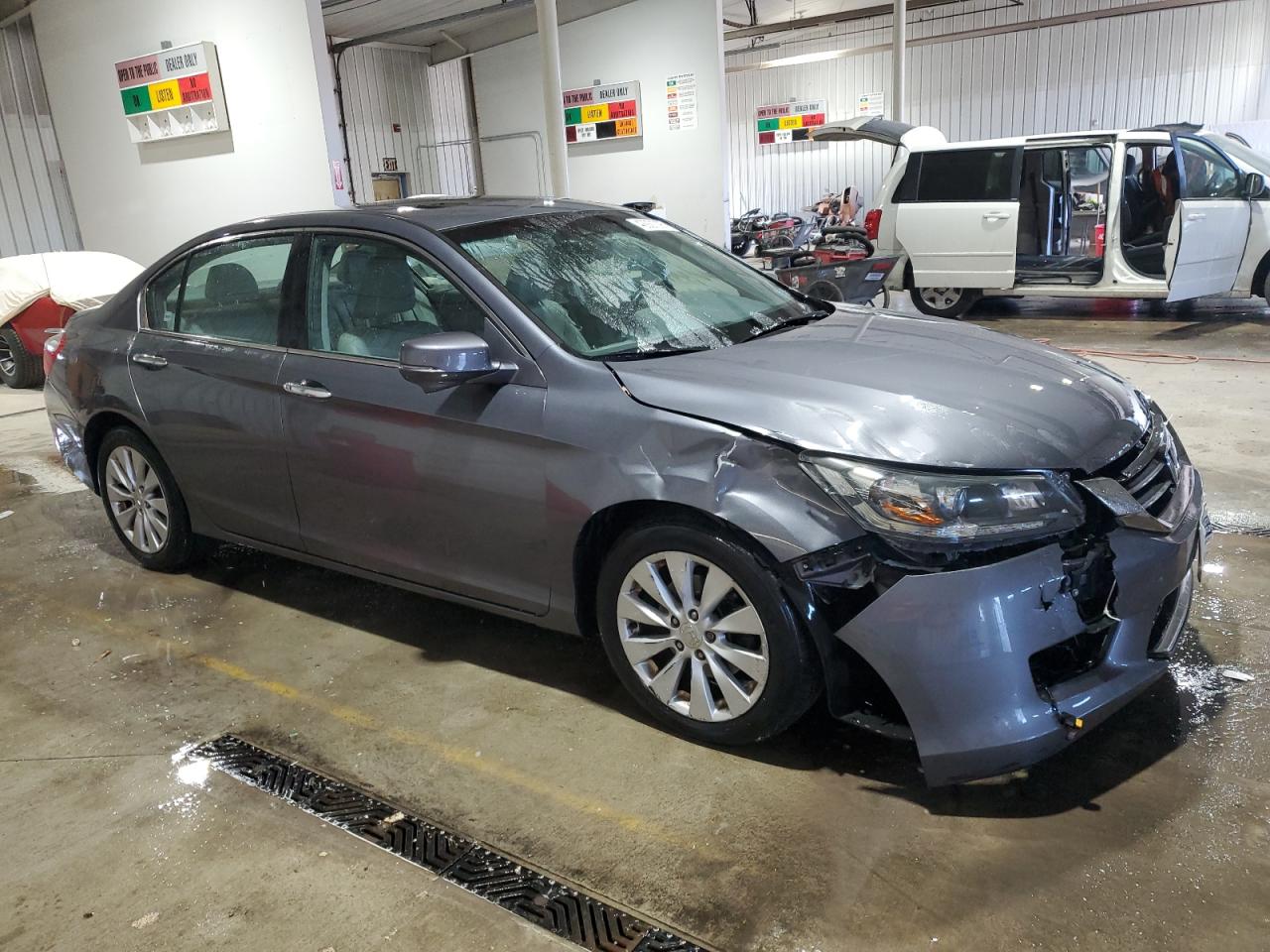 2013 Honda Accord - Image 4