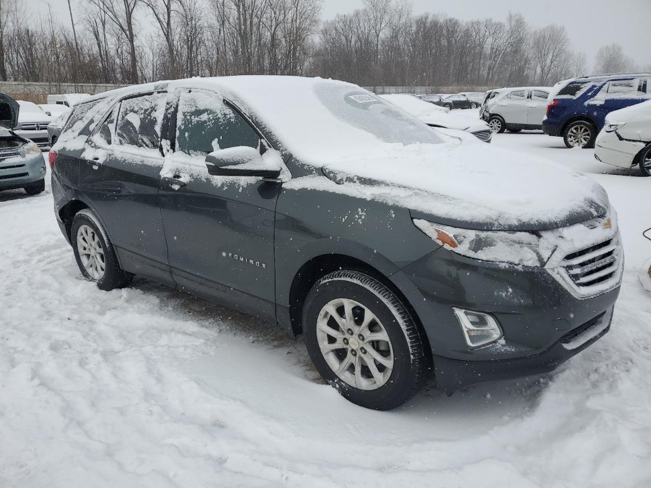 2019 Chevrolet Equinox - Image 4