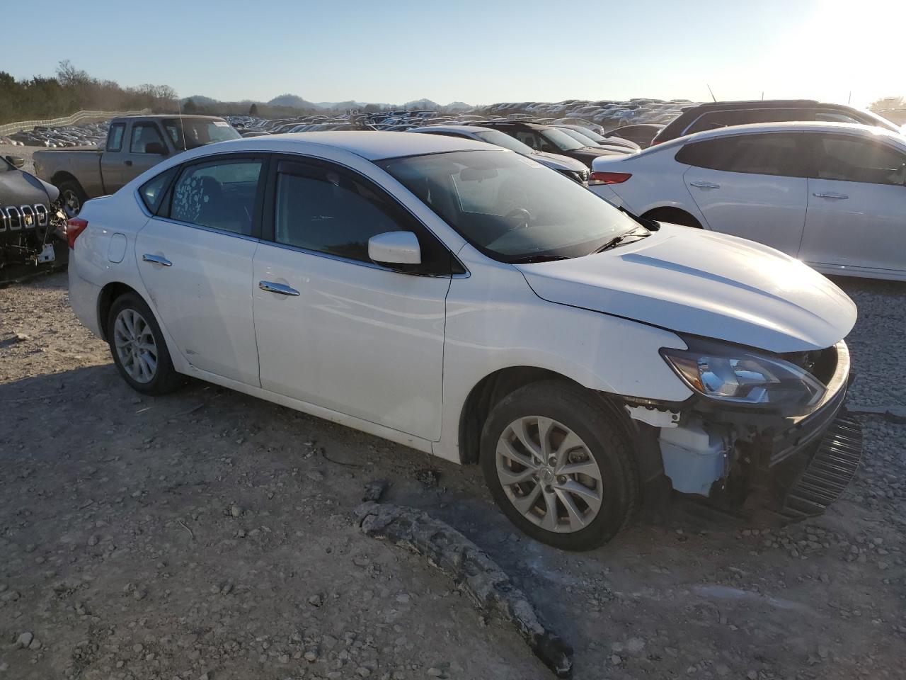 VIN 3N1AB7AP4KY345093 2019 NISSAN SENTRA no.4