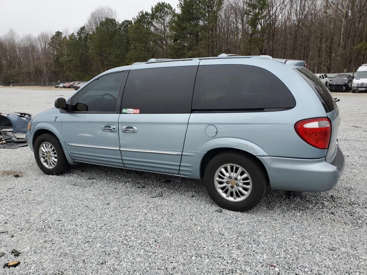 2002 Chrysler Town & Country - Image 2