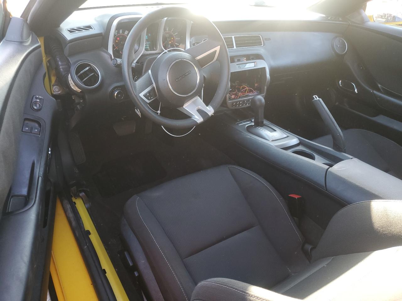 2011 Chevrolet Camaro - Image 8