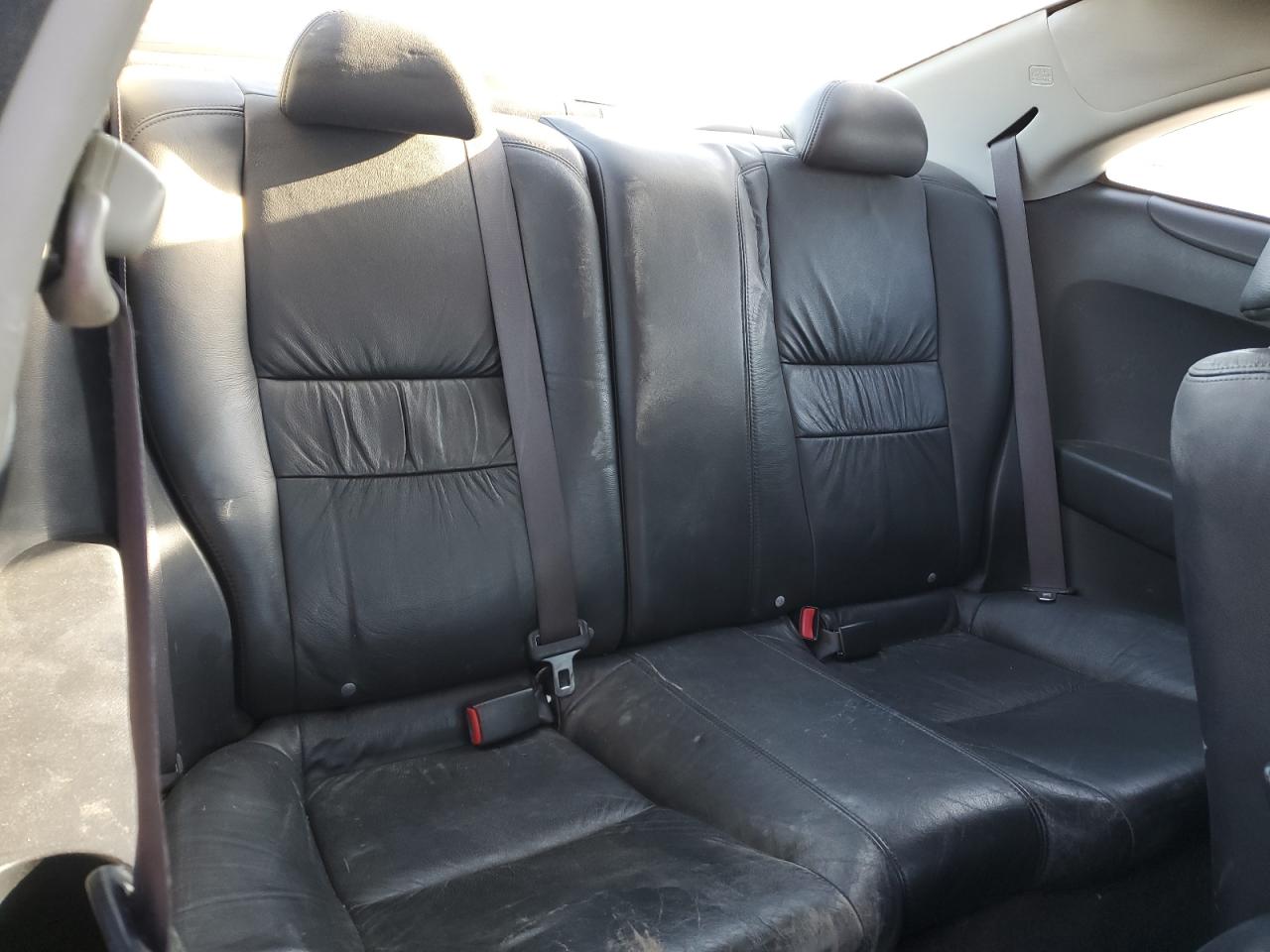 2005 Honda Accord - Image 10