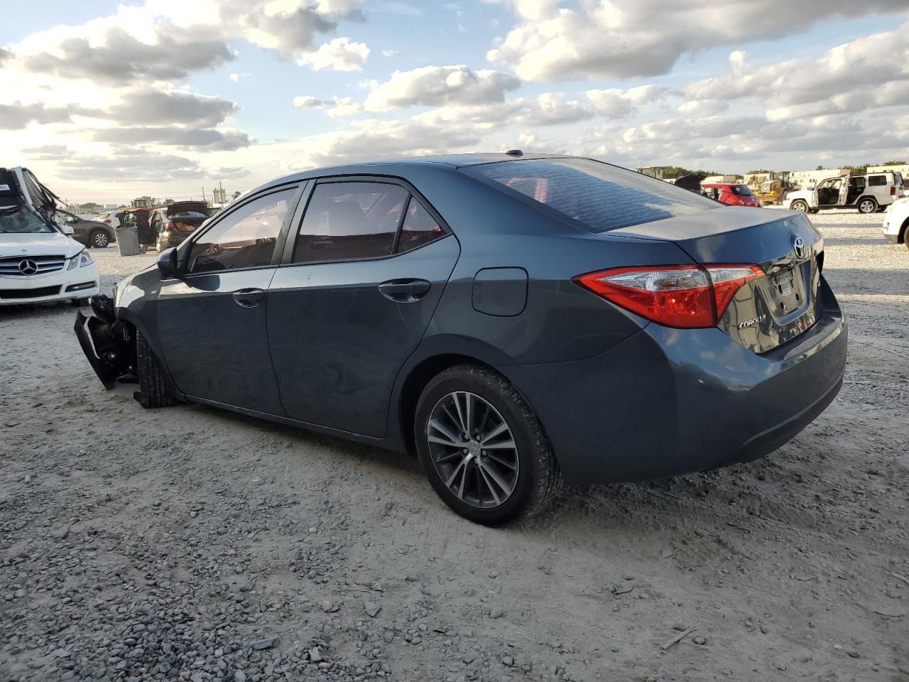 2016 Toyota Corolla - Image 2