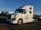 2015 Volvo Vn Vnl for Sale in Woodburn, OR - Minor Dent/Scratches