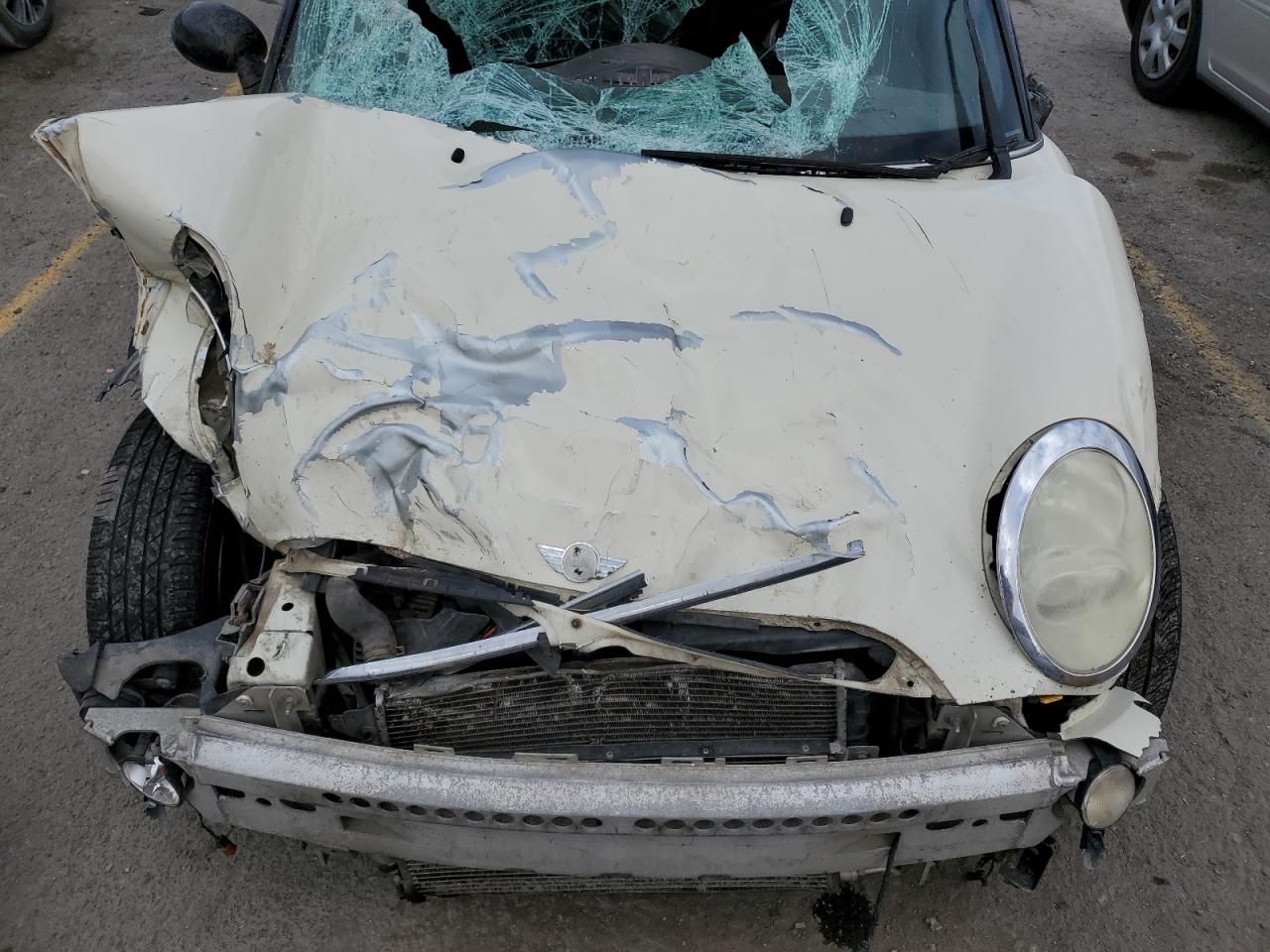 2006 MINI Cooper - Image 12