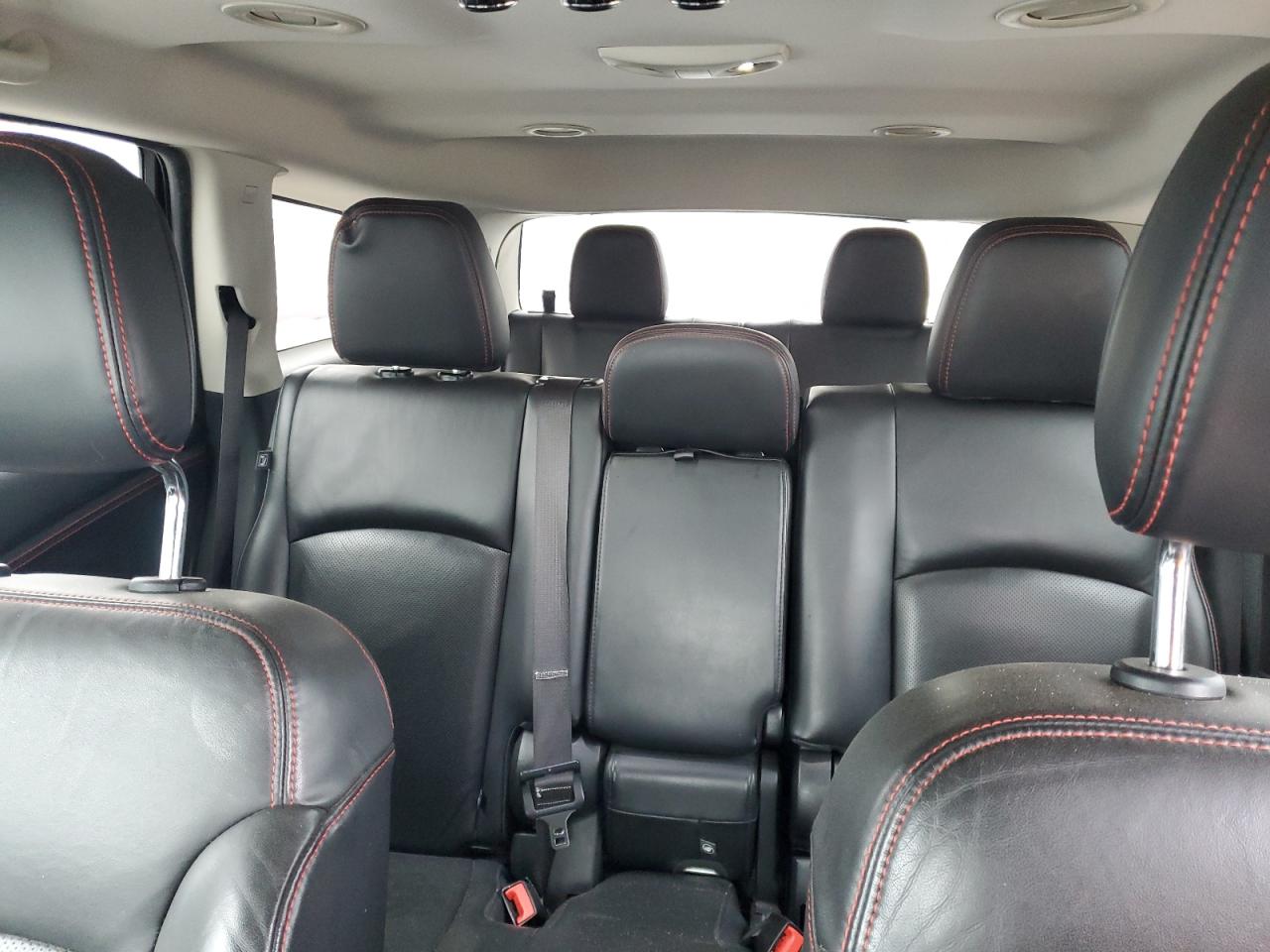 2017 Dodge Journey - Image 10