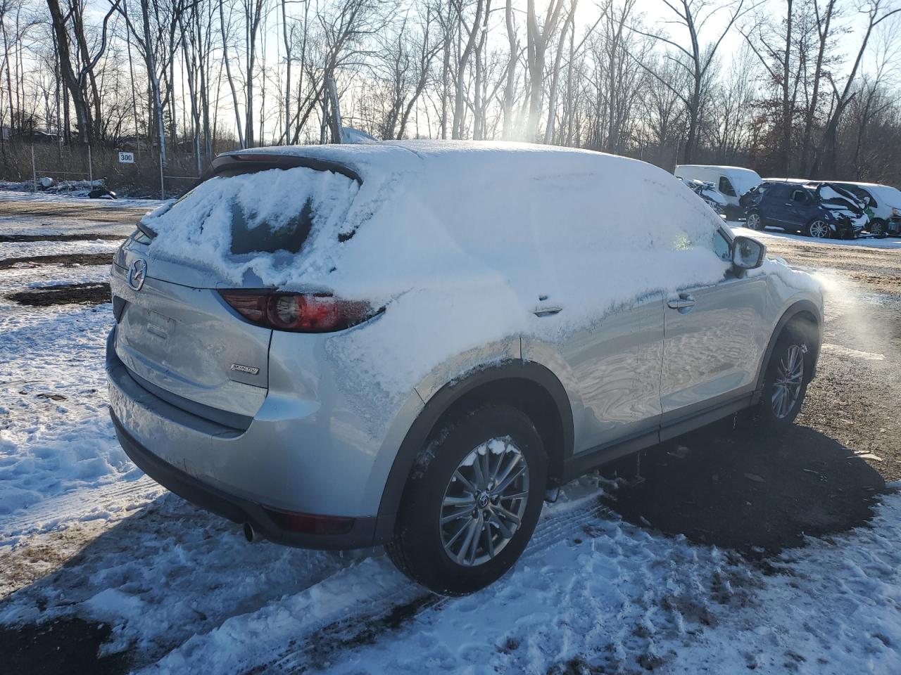 2018 Mazda CX-5 - Image 3