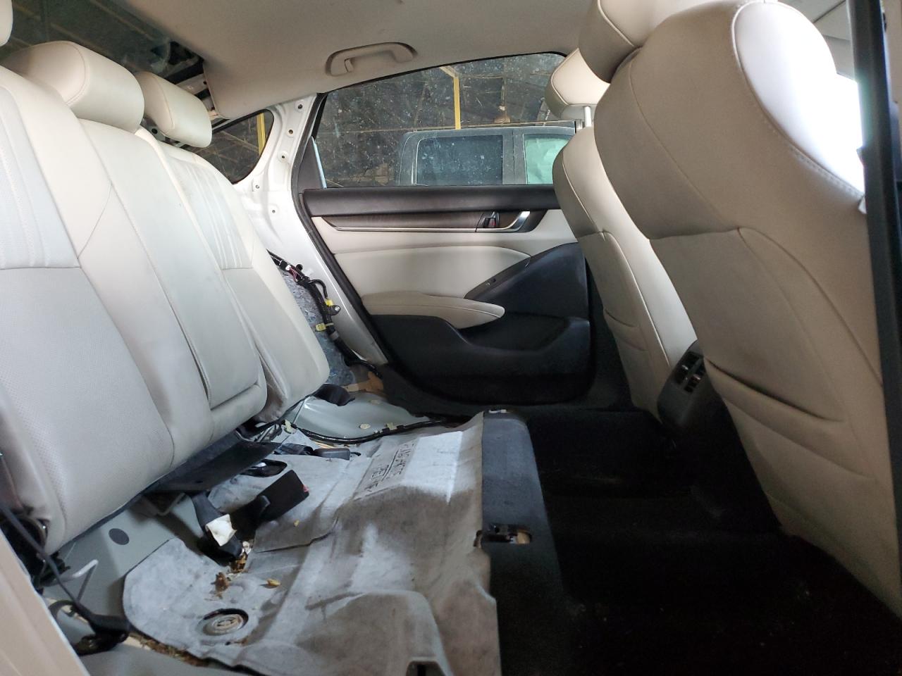 2018 Honda Accord - Image 10