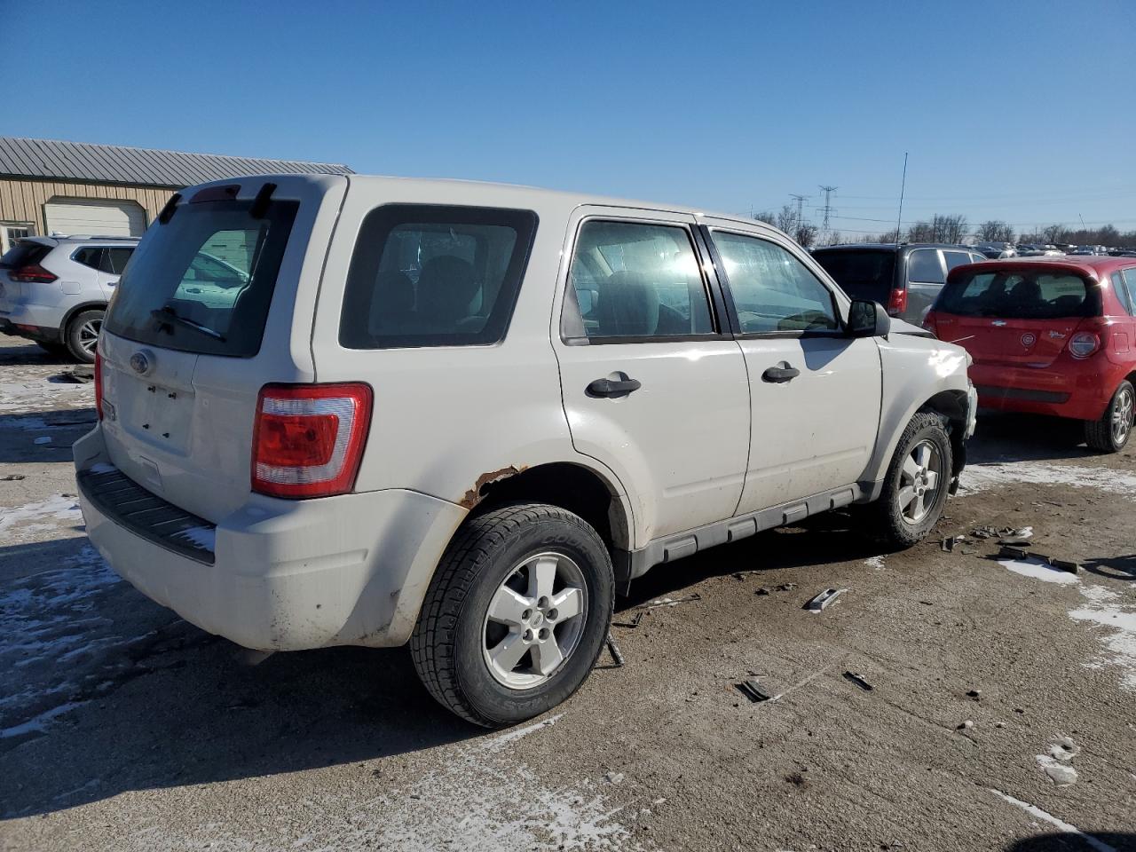 2010 Ford Escape - Image 3