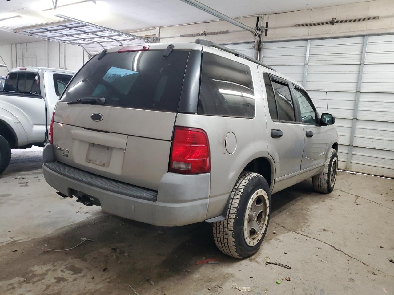 2002 Ford Explorer - Image 3