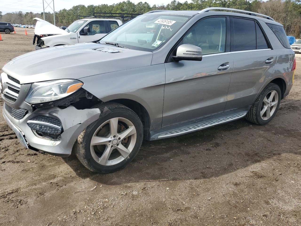 2016 Mercedes-Benz GLE - Image 1