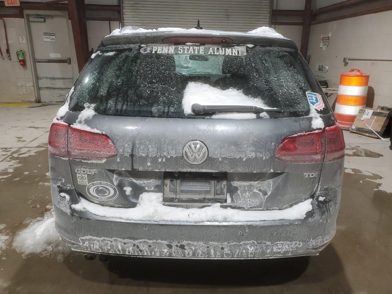 2015 Volkswagen Golf - Image 6