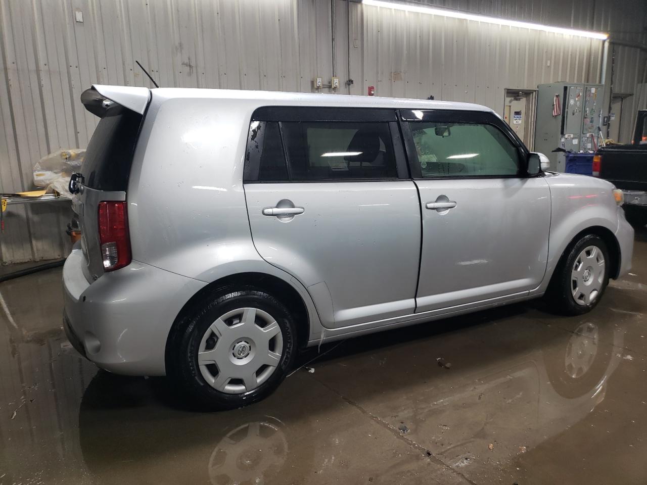 2014 Scion xB - Image 3
