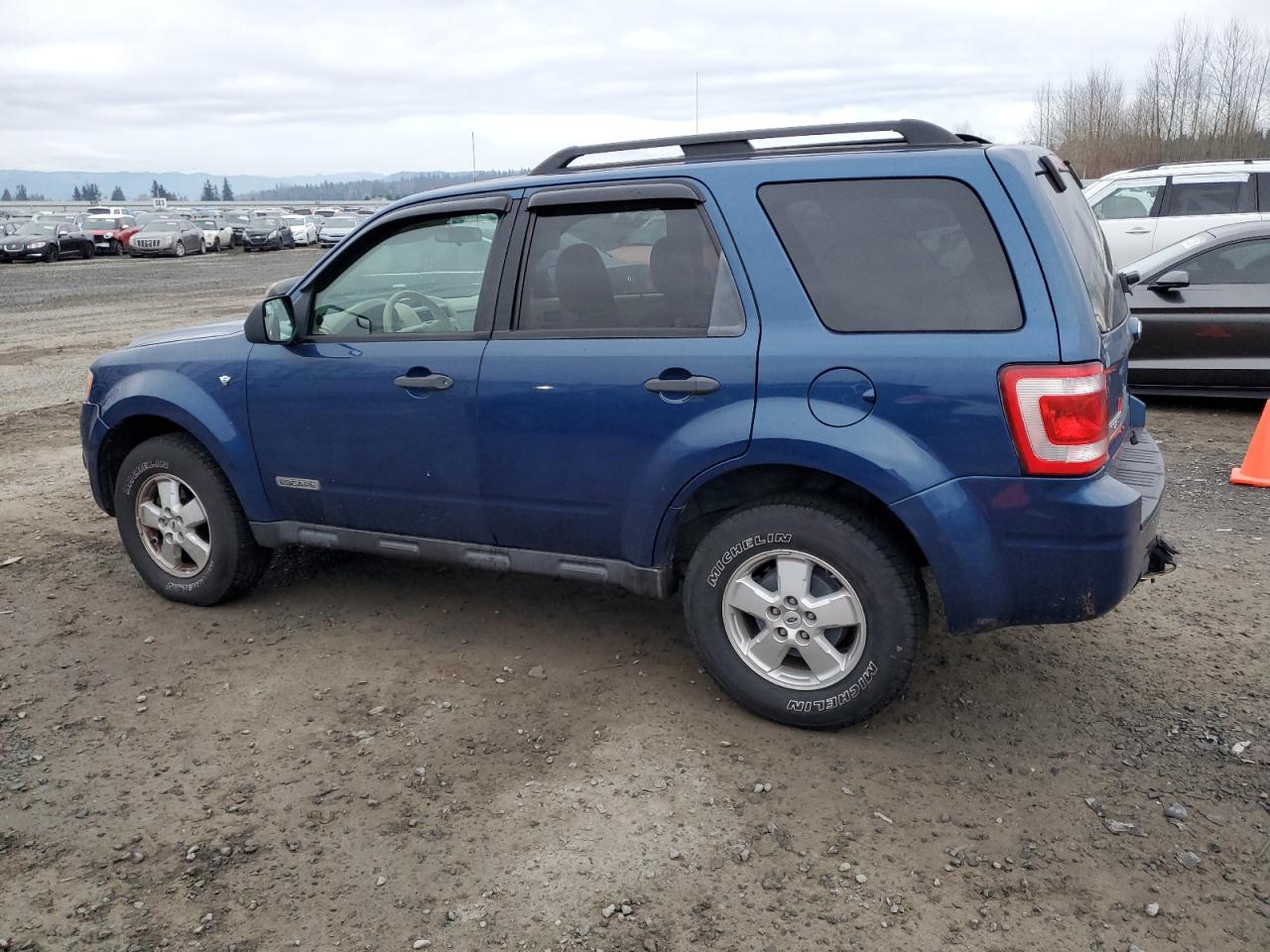 2008 Ford Escape - Image 2