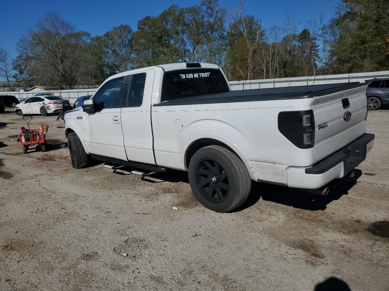 2014 Ford F-150 - Image 2
