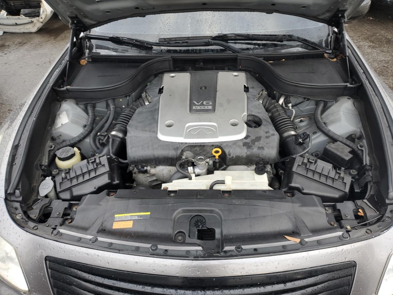 2009 Infiniti G - Image 11