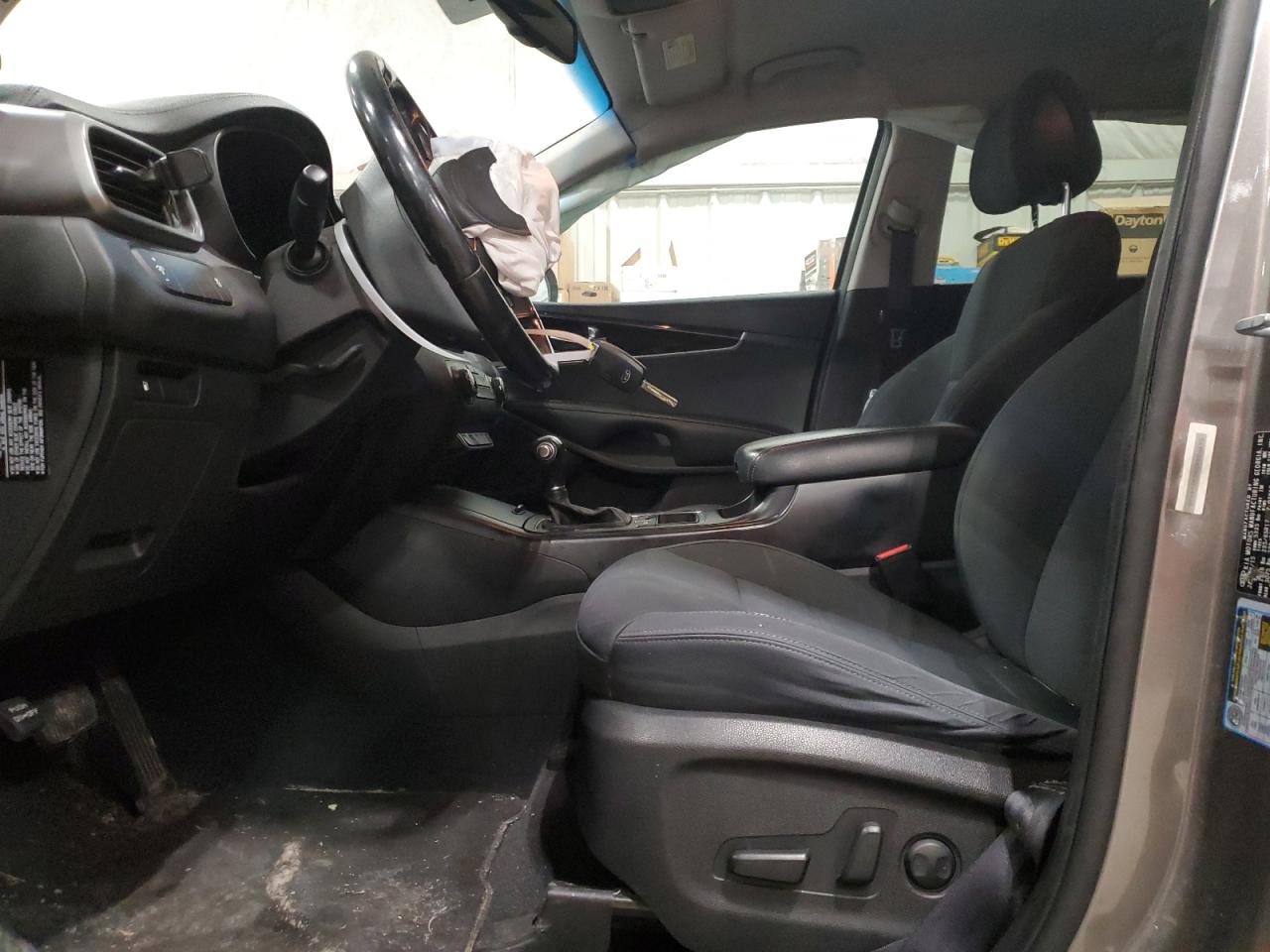 2016 Kia Sorento - Image 7