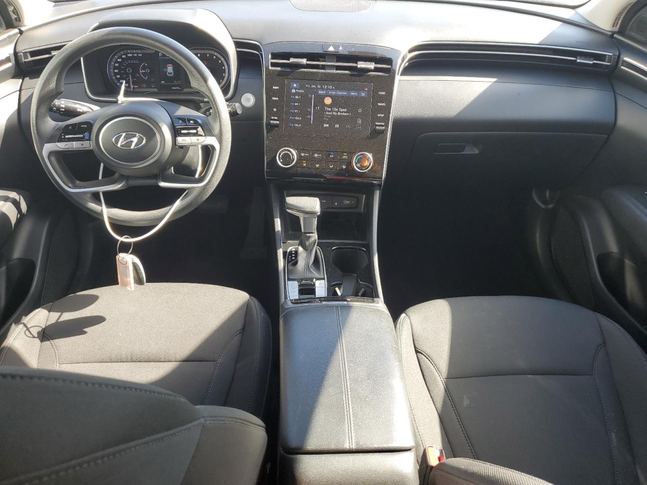 2023 Hyundai Tucson - Image 8