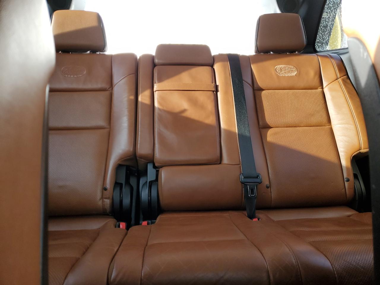 2012 Jeep Grand Cherokee - Image 10