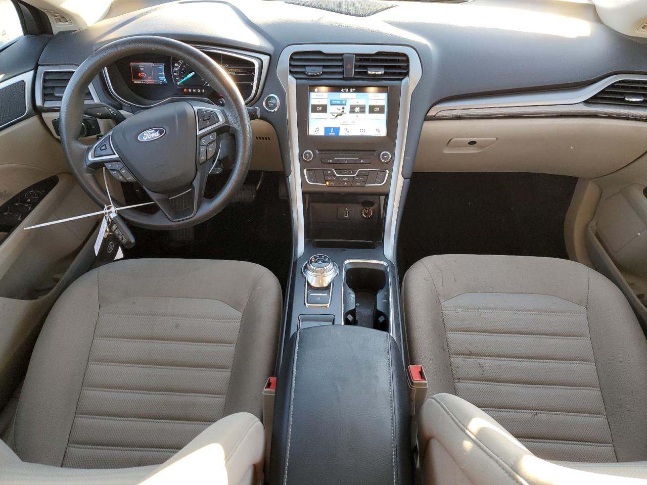 2017 Ford Fusion - Image 8