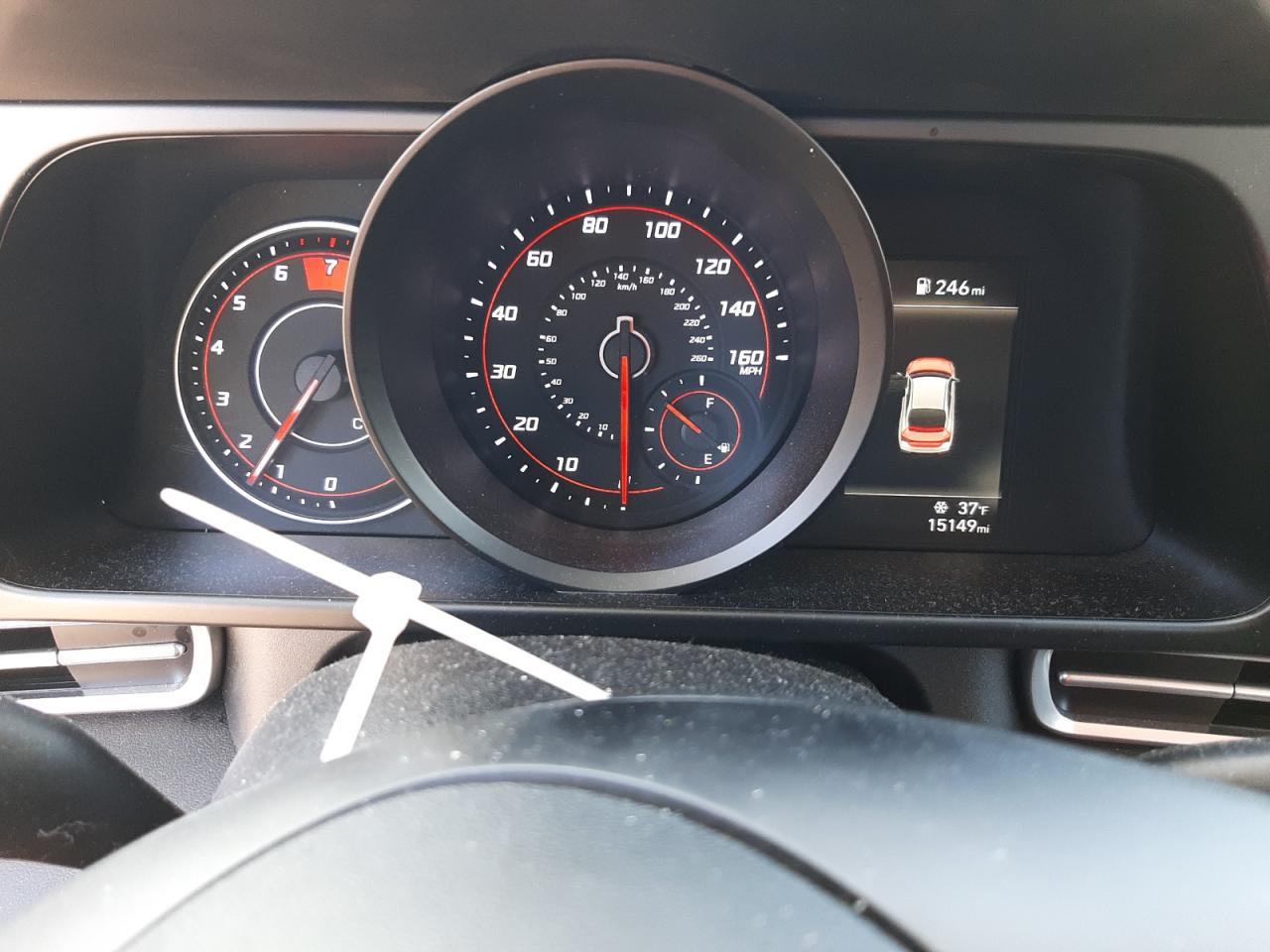 2023 Hyundai Elantra - Image 9