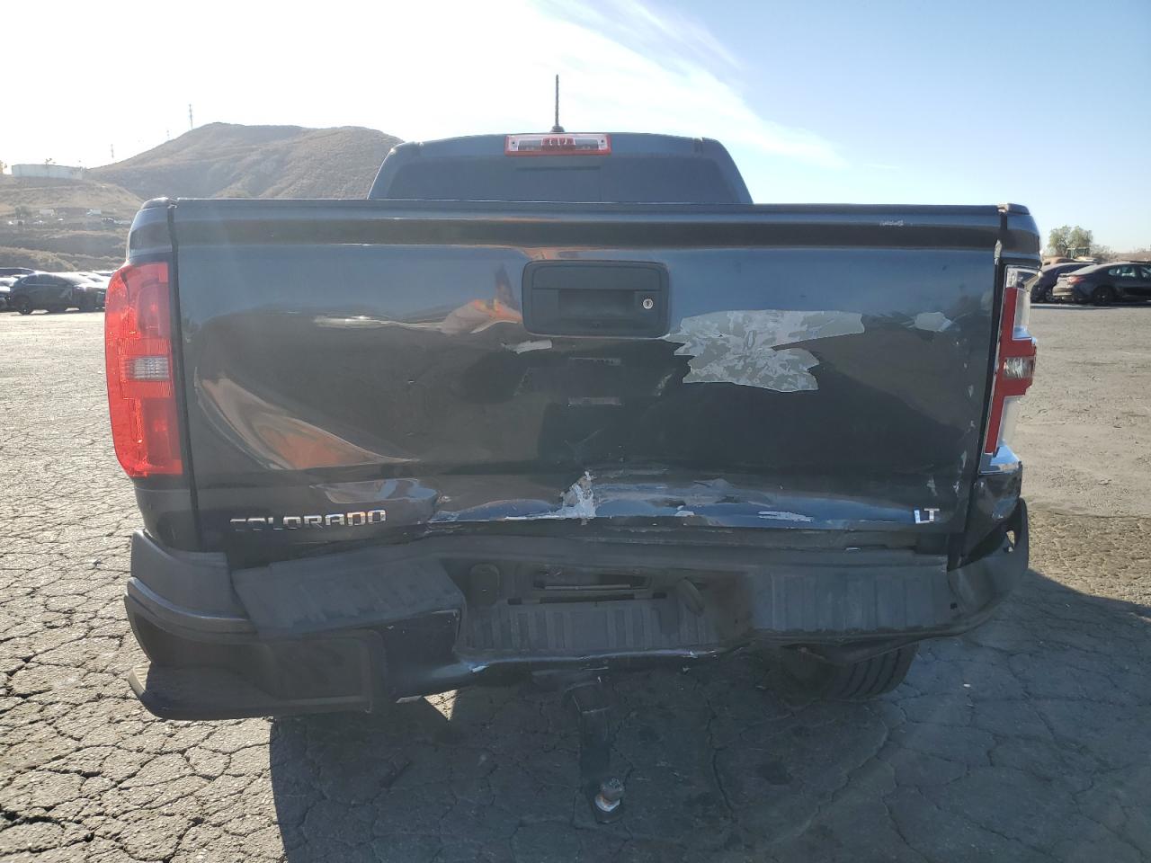 2016 Chevrolet Colorado - Image 6