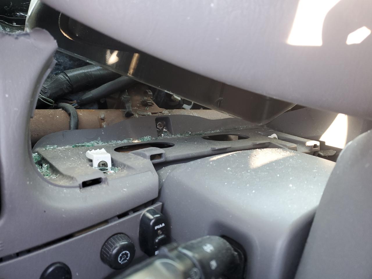 2006 Toyota Tundra - Image 9