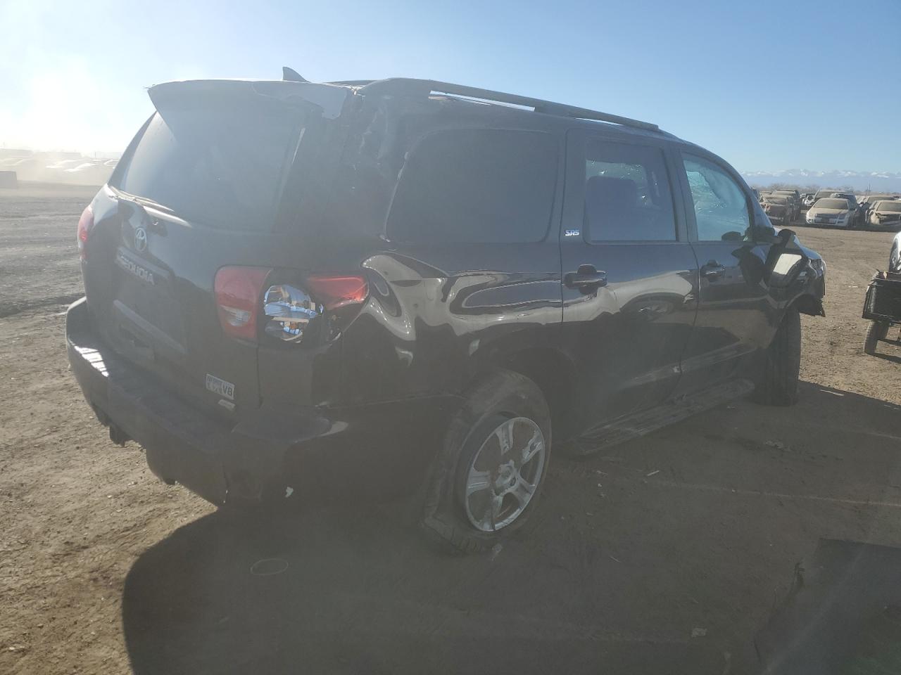2014 Toyota Sequoia - Image 3
