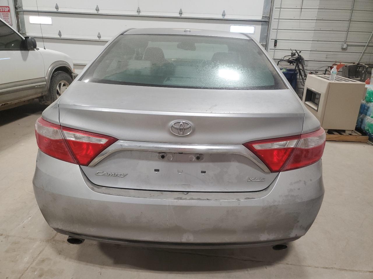 2015 Toyota Camry - Image 6