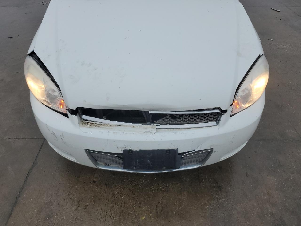 2012 Chevrolet Impala - Image 11