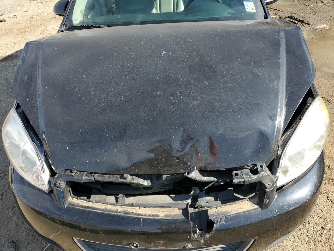 2006 Chevrolet Impala - Image 13