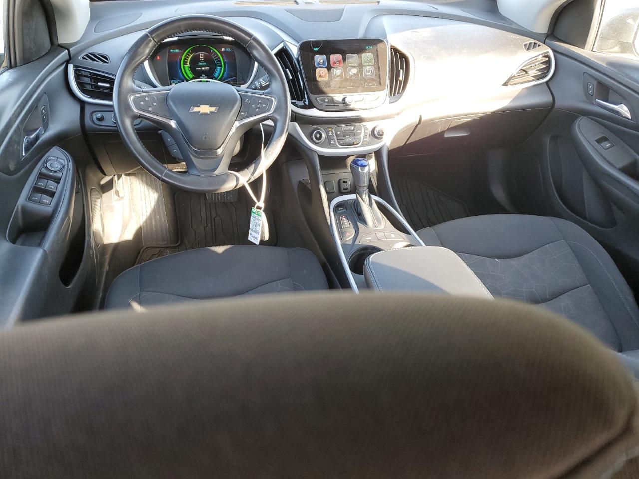 2017 Chevrolet Volt - Image 8