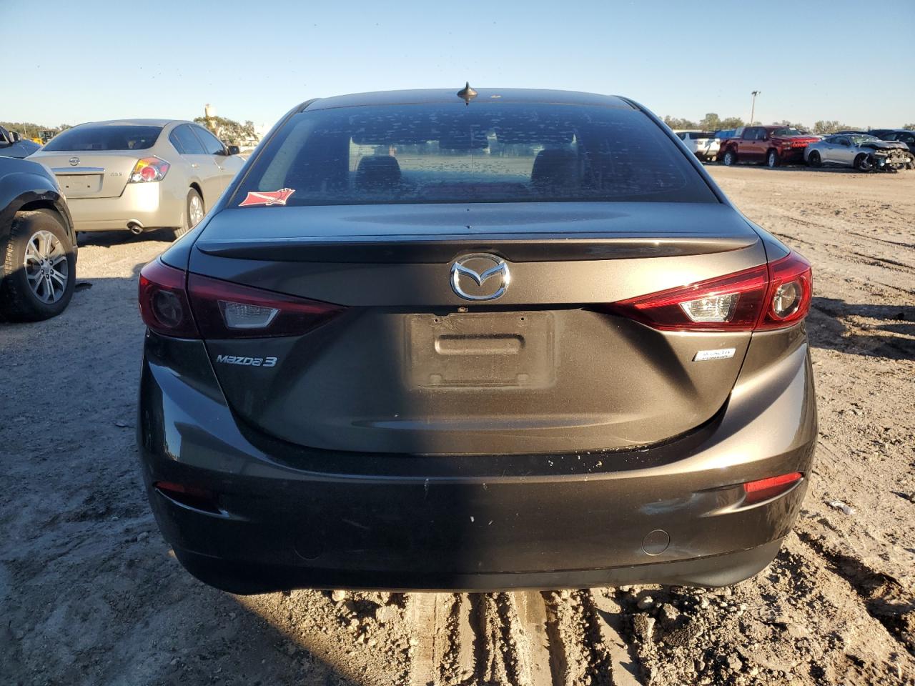 2014 Mazda 3 - Image 6