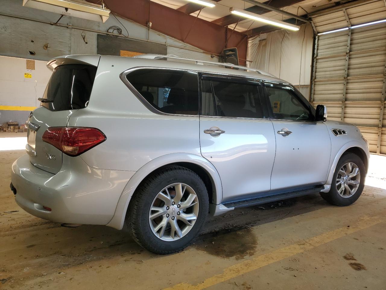 2012 Infiniti QX56 - Image 3
