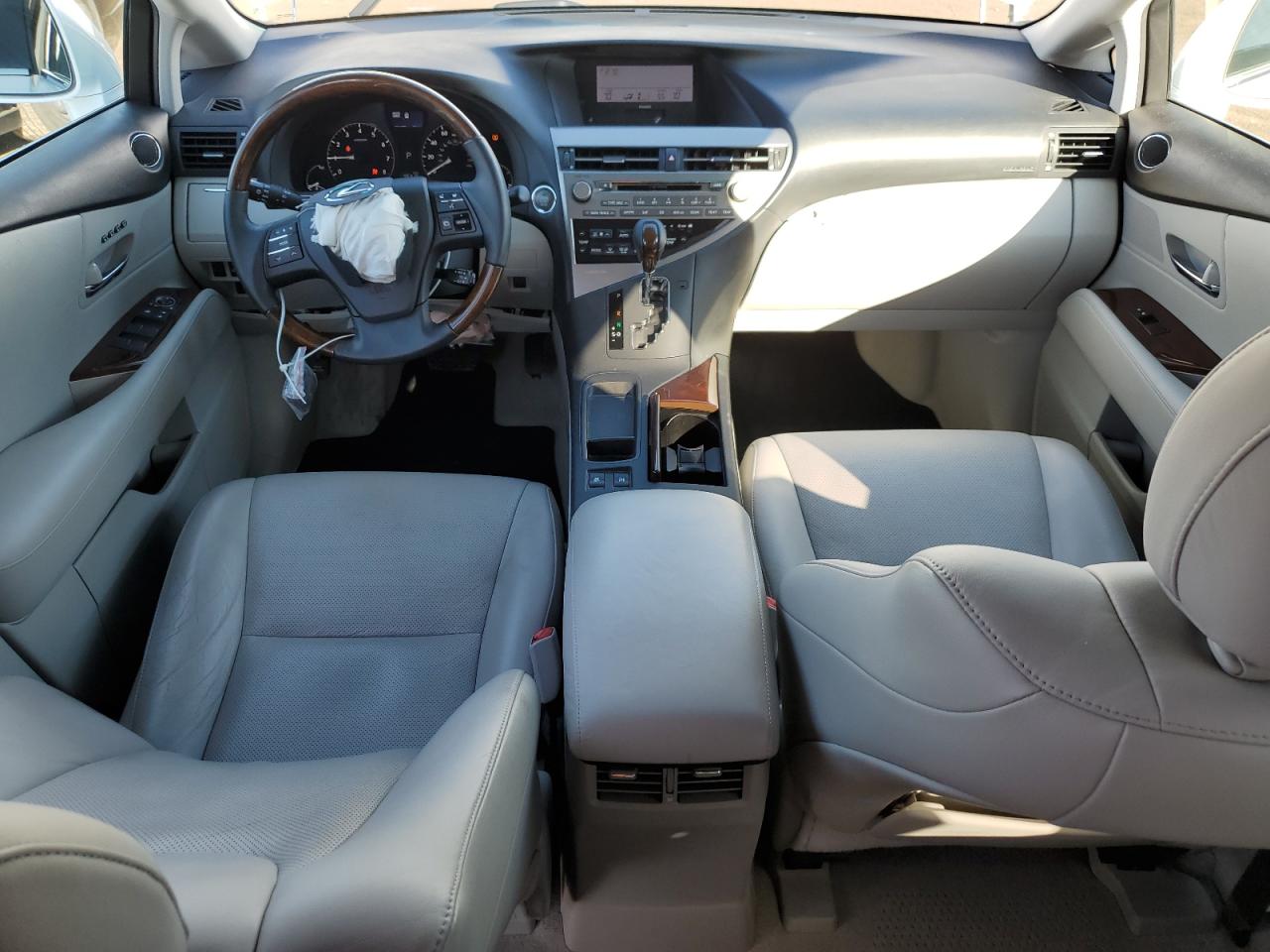 2010 Lexus RX - Image 8