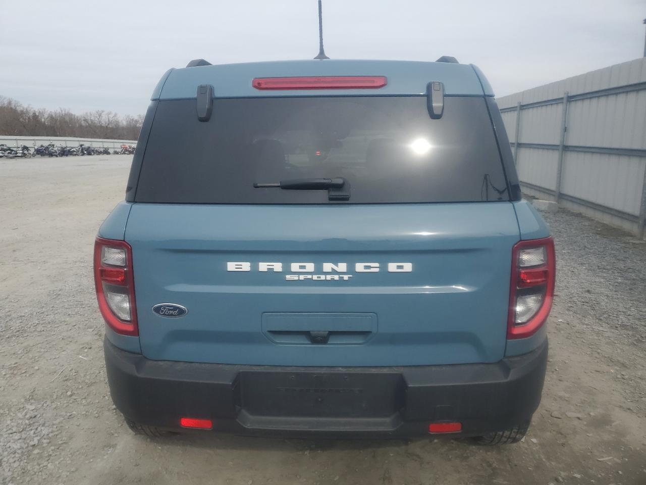 2023 Ford Bronco - Image 6