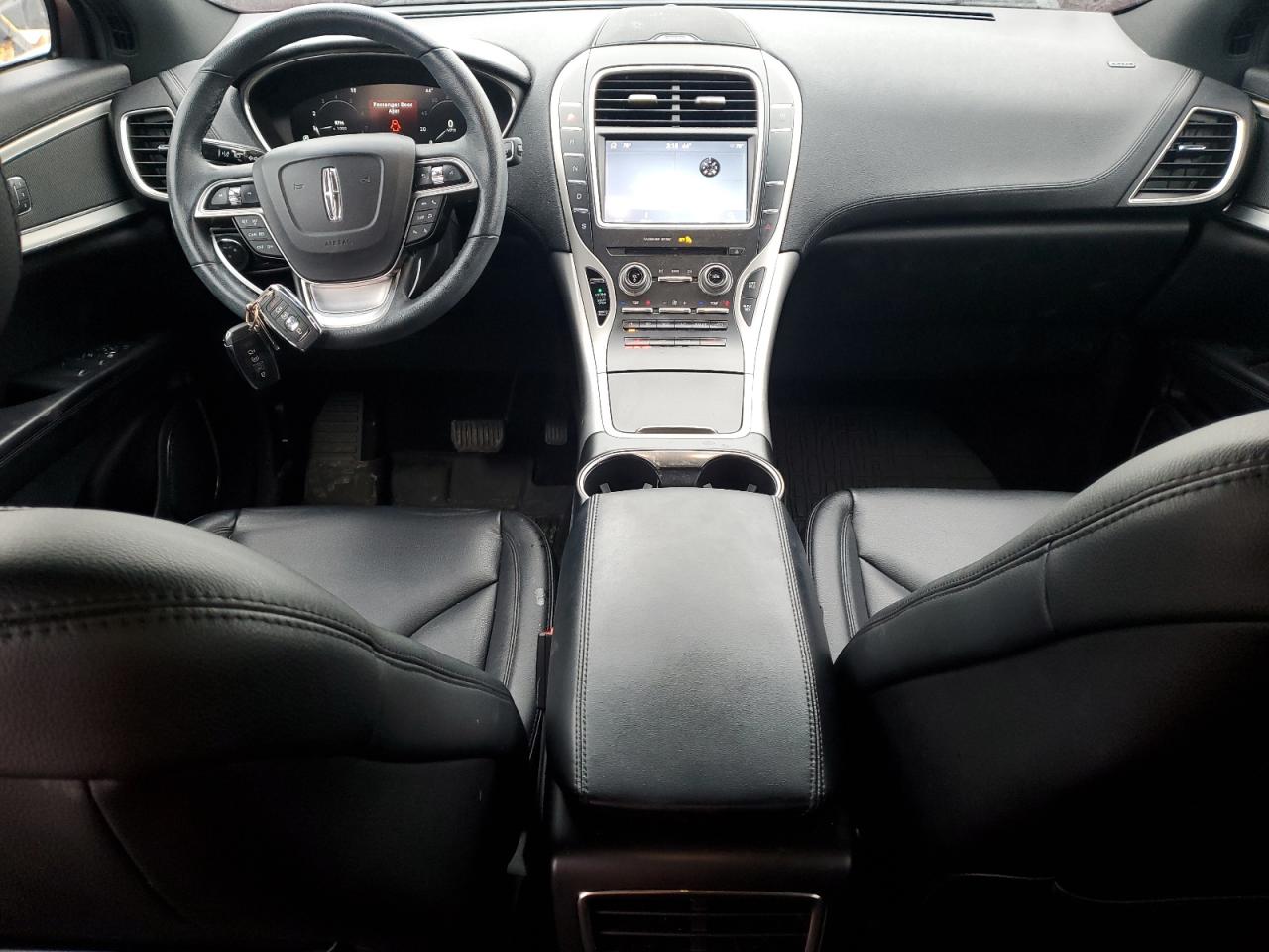 2019 Lincoln Nautilus - Image 8