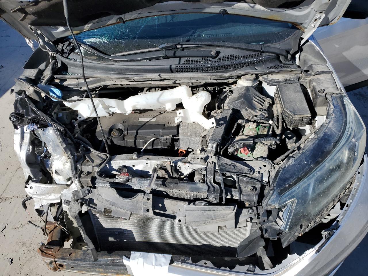 2016 Honda CR-V - Image 12